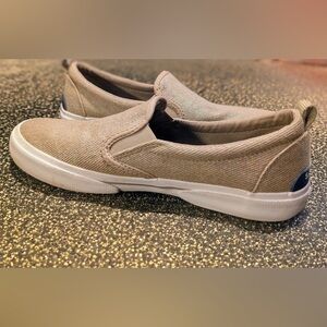 Sperry Top Sider Slip In Canvas Sneakers 
Women’s size 8